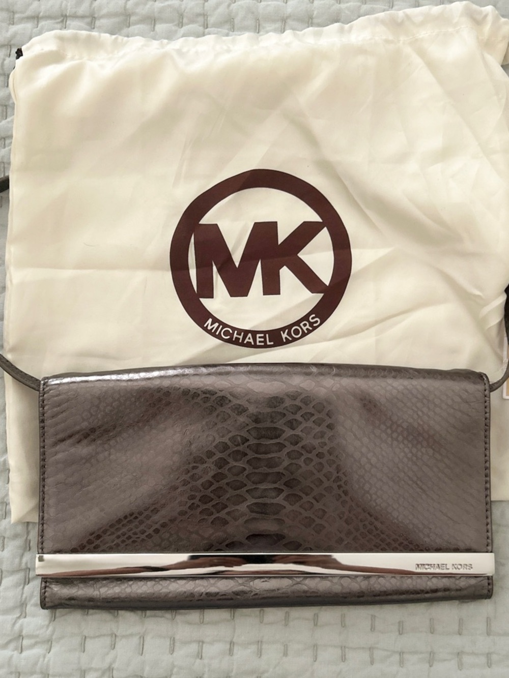 NWT Michael Kors Metallic Gray Snake-Embossed Foldover Clutch